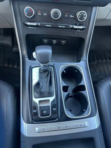 2024 Kia Carnival LX FWD