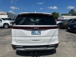 2024 Kia Carnival LX FWD