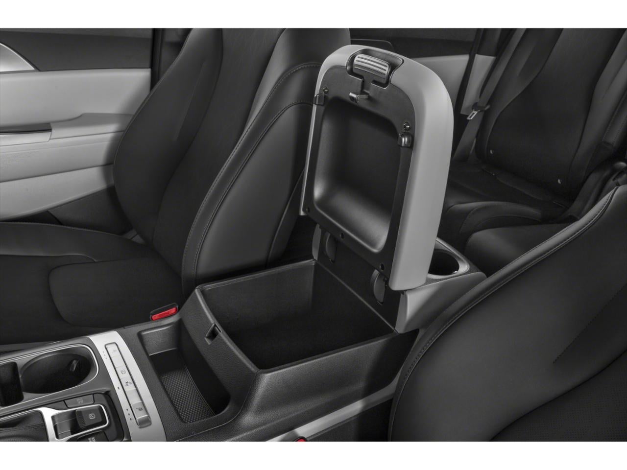 2024 Kia Carnival LX FWD