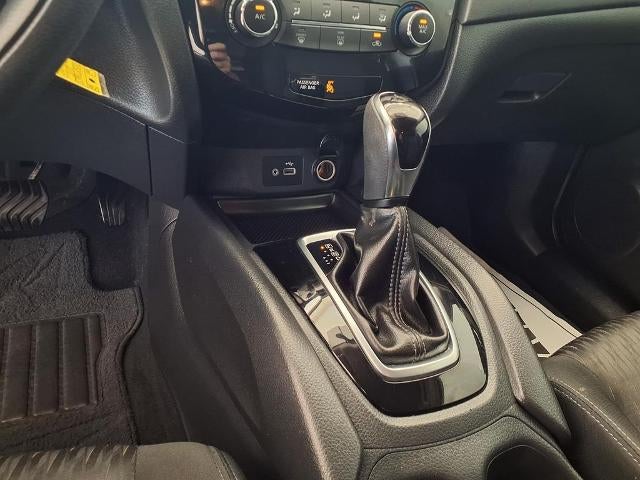 2018 Nissan Rogue FWD S