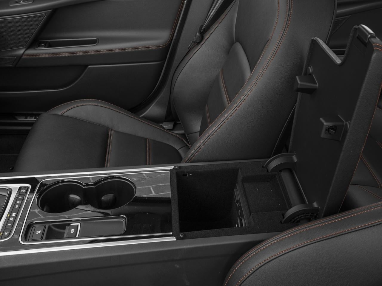 2017 Jaguar XE 35t Prestige AWD