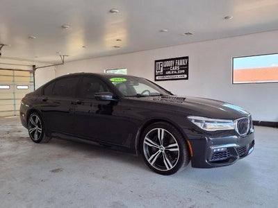 2016 BMW 750i xDrive Sedan