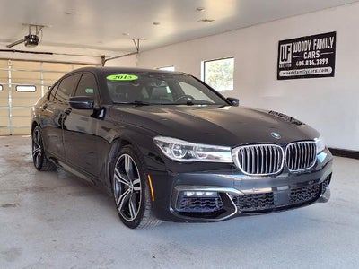 2016 BMW 750i xDrive Sedan