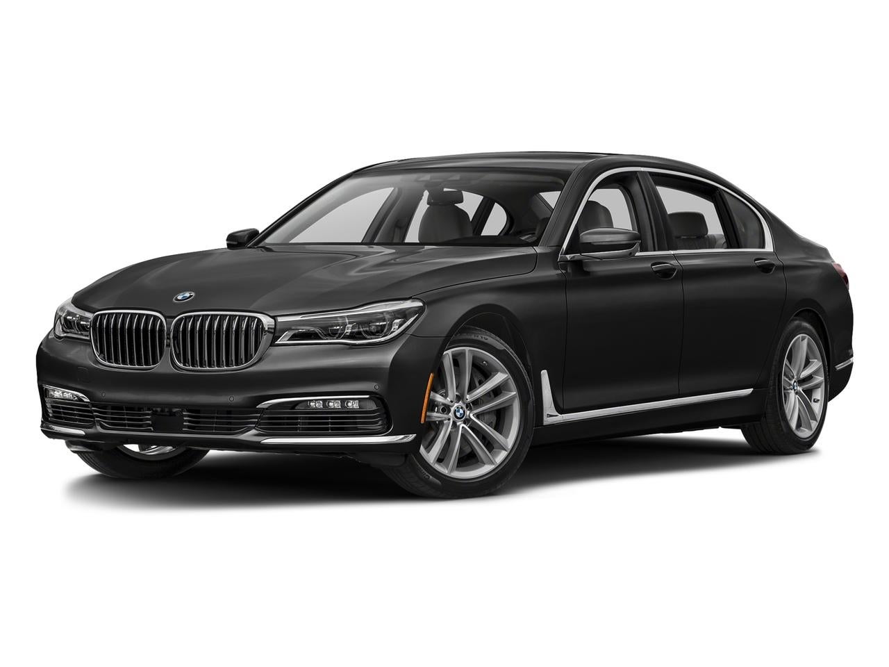 2016 BMW 750i xDrive Sedan