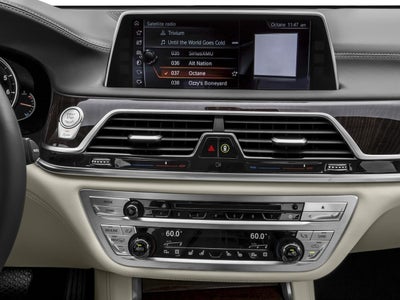 2016 BMW 750i xDrive Sedan