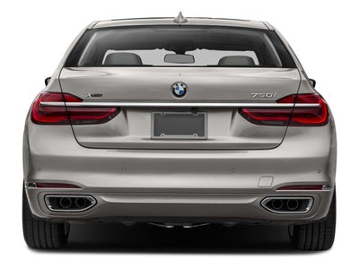 2016 BMW 750i xDrive Sedan