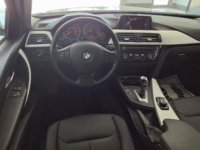 2016 BMW 320i xDrive Sedan